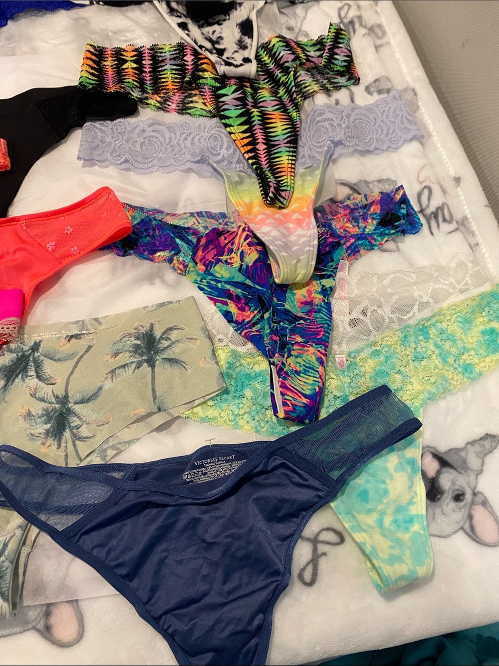 Victoria's Secret & PINK Assorted Thong Panty Lot - Bright Multi Colors - Picture 4 of 6